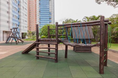 Apartamento à venda com 150m², 3 quartos e 2 vagasÁrea comum - Playground