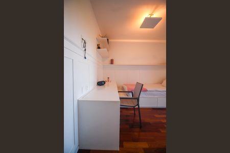 Apartamento à venda com 150m², 3 quartos e 2 vagasSuíte 1