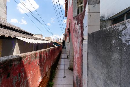 Casa à venda com 120m², 4 quartos e 2 vagasCorredor Externo