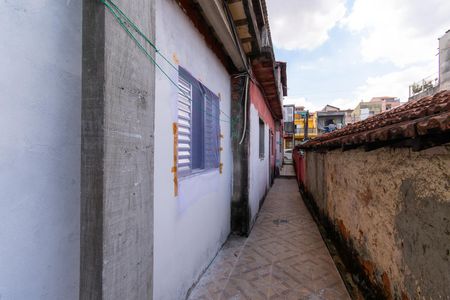 Casa à venda com 120m², 4 quartos e 2 vagasCorredor