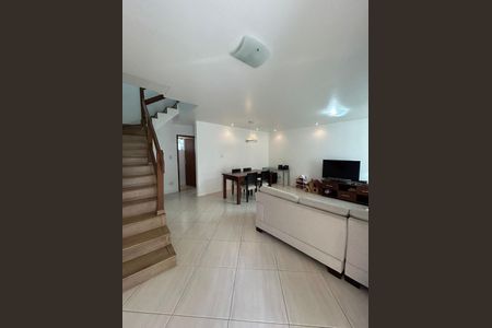 Foto 01 de casa à venda com 3 quartos, 150m² em Jardim da Gloria, São Paulo