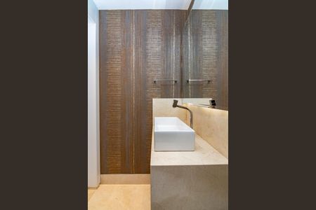 Apartamento para alugar com 154m², 3 quartos e 4 vagasLavabo