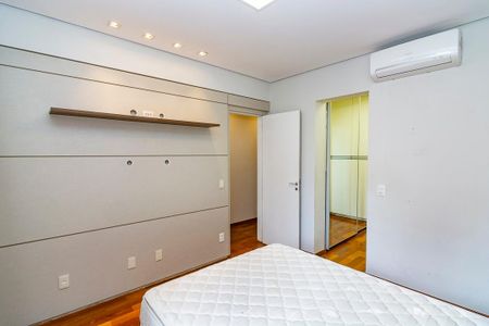 Apartamento para alugar com 154m², 3 quartos e 4 vagasSuíte 1