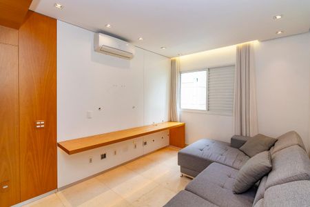 Apartamento para alugar com 154m², 3 quartos e 4 vagasSala