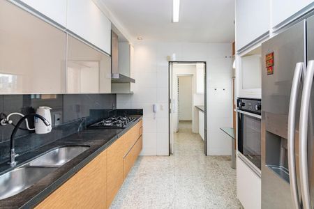 Apartamento para alugar com 154m², 3 quartos e 4 vagasCozinha
