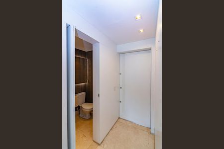 Apartamento para alugar com 154m², 3 quartos e 4 vagasLavabo