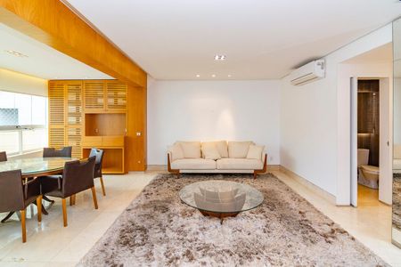 Apartamento para alugar com 154m², 3 quartos e 4 vagasSala