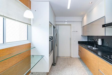 Apartamento para alugar com 154m², 3 quartos e 4 vagasCozinha