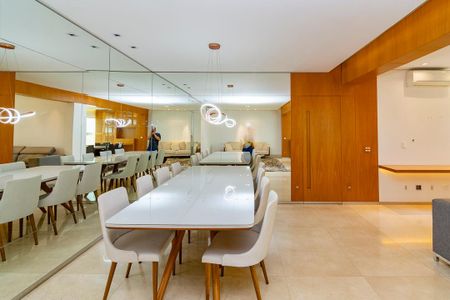 Apartamento para alugar com 154m², 3 quartos e 4 vagasSala