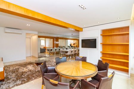 Apartamento para alugar com 154m², 3 quartos e 4 vagasSala