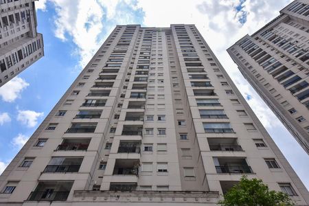 Apartamento para alugar com 70m², 3 quartos e 2 vagasFachada