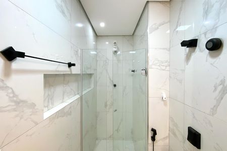 Apartamento para alugar com 150m², 4 quartos e 3 vagasBanheiro da Suíte 1