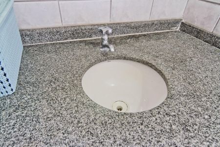 Casa à venda com 120m², 3 quartos e 2 vagasBanheiro da Suíte