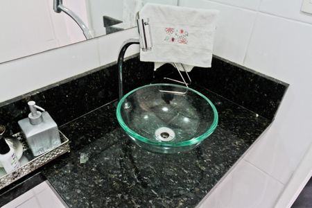 Casa à venda com 120m², 3 quartos e 2 vagasÁrea de Serviço