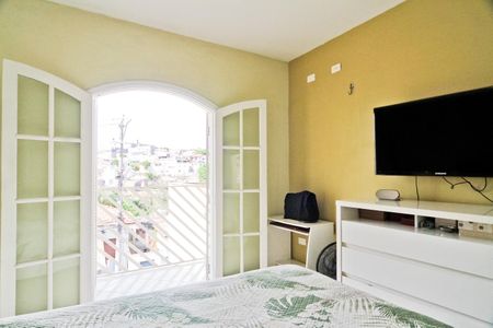 Casa à venda com 120m², 3 quartos e 2 vagasSuíte