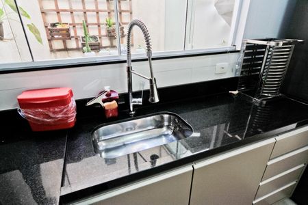 Casa à venda com 120m², 3 quartos e 2 vagasCasa 2 - cozinha