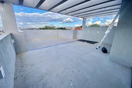 Casa à venda com 290m², 4 quartos e 4 vagas