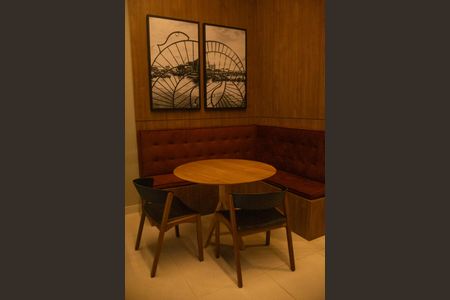 Apartamento para alugar com 60m², 2 quartos e 1 vaga Apartamento para alugar com 60m², 2 quartos e 1 vagaÁrea comum