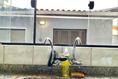 Casa à venda com 186m², 3 quartos e 2 vagasCozinha