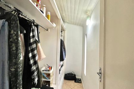 Casa à venda com 186m², 3 quartos e 2 vagasCloset da suíte