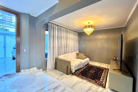 Sala de casa à venda com 3 quartos, 186m² em Parque Imperial, São Paulo