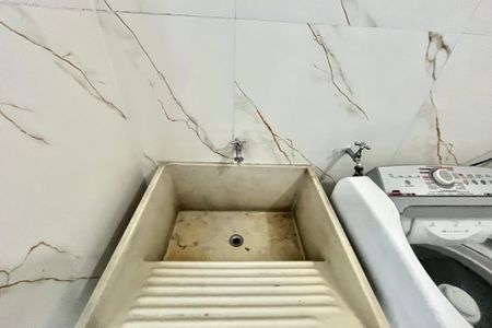 Casa à venda com 186m², 3 quartos e 2 vagasÁrea de Serviço