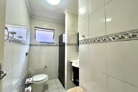 Casa à venda com 186m², 3 quartos e 2 vagasBanheiro da Suíte