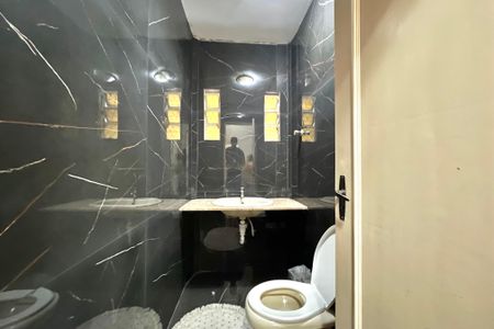 Casa à venda com 186m², 3 quartos e 2 vagasLavabo