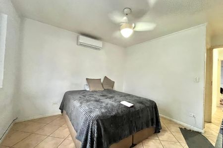 Casa à venda com 186m², 3 quartos e 2 vagasSuite