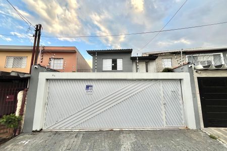 Casa à venda com 186m², 3 quartos e 2 vagasFachada 