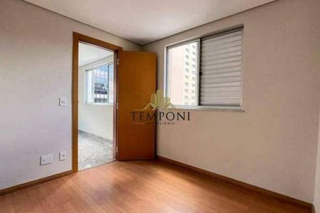 Apartamento à venda com 2 quartos, 64m² em Centro, Belo Horizonte