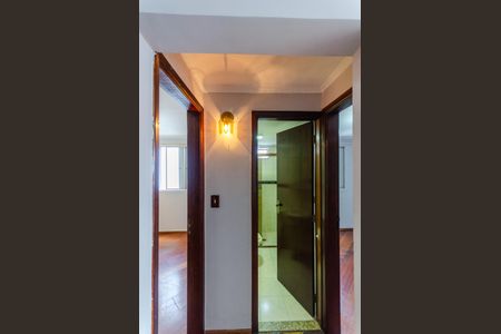 Apartamento para alugar com 55m², 2 quartos e 1 vagaCorredor