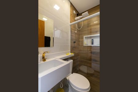 Casa à venda com 90m², 3 quartos e 2 vagasBanheiro