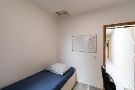 Casa à venda com 90m², 3 quartos e 2 vagasQuarto 2