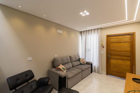 Casa à venda com 90m², 3 quartos e 2 vagasSala