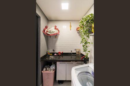 Casa à venda com 90m², 3 quartos e 2 vagasÁrea de Serviço