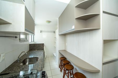 Apartamento à venda com 78m², 3 quartos e 2 vagasCOZINHA