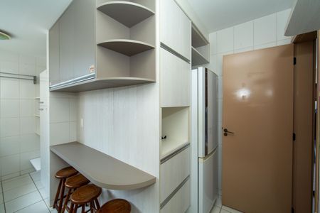 Apartamento à venda com 78m², 3 quartos e 2 vagasCOZINHA