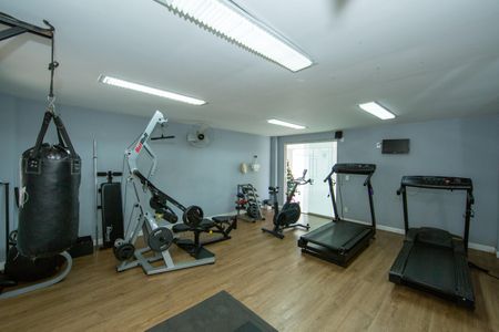 Apartamento à venda com 78m², 3 quartos e 2 vagasACADEMIA