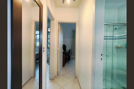 Corredor de apartamento à venda com 2 quartos, 72m² em Maracanã, Rio de Janeiro