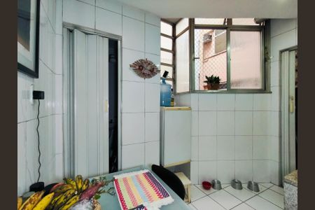 Apartamento à venda com 72m², 2 quartos e 1 vagaCozinha