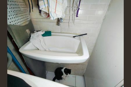 Apartamento à venda com 72m², 2 quartos e 1 vagaÁrea de Serviço