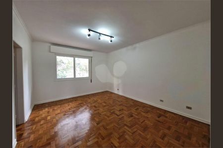 Casa à venda com 316m², 3 quartos e 4 vagas