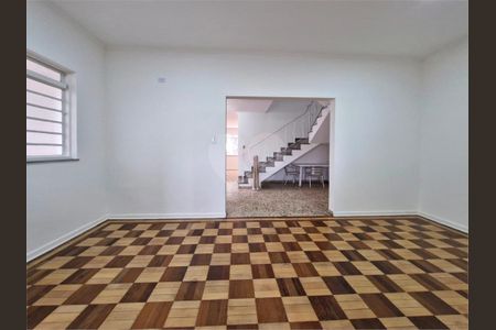 Casa à venda com 3 quartos, 316m² em Campo Belo, São Paulo