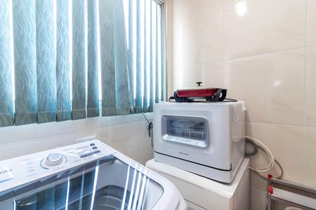 Apartamento para alugar com 72m², 2 quartos e 1 vagaÁrea de Serviço