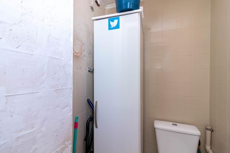 Apartamento para alugar com 72m², 2 quartos e 1 vagaBanheiro de Serviço