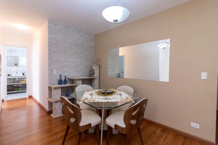 Apartamento para alugar com 72m², 2 quartos e 1 vagaSala de Jantar