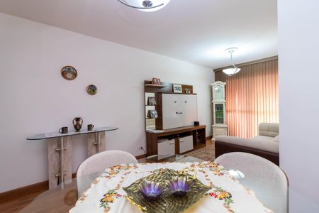 Apartamento para alugar com 72m², 2 quartos e 1 vagaSala de Jantar