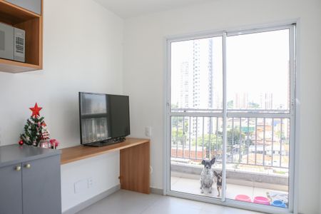 Sala e Cozinha de apartamento à venda com 1 quarto, 28m² em Vila Romana, São Paulo