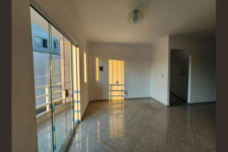 Casa à venda com 3 quartos, 160m² em Baeta Neves, São Bernardo do Campo